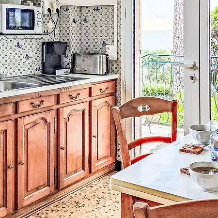 Boudi-ou-2 By Interhome * Antheor-Cap-Roux